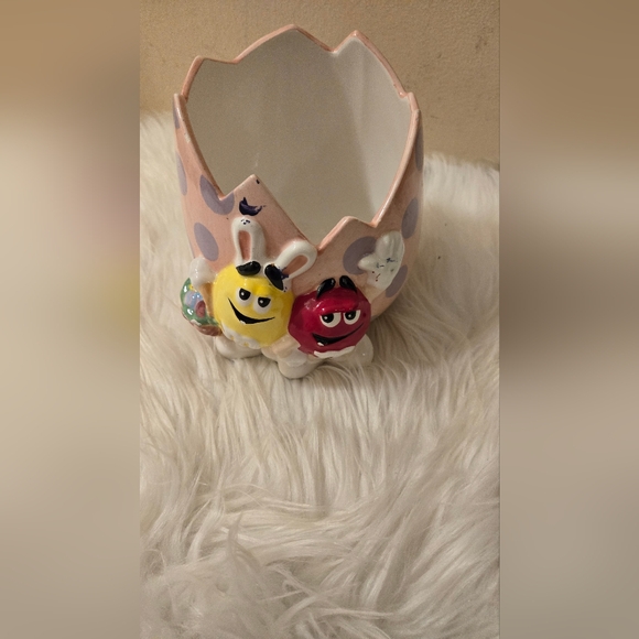 Ceramic Bowl Planter Mars M&M Yellow & Red Pink Easter Egg Purple Dots FTD Candy - Picture 1 of 10